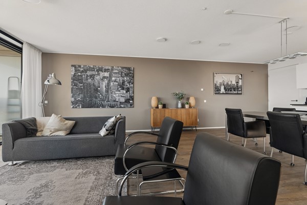 Medium property photo - Anna van Buerenplein 272, 2595 DE The Hague